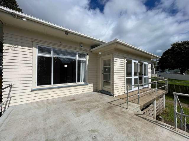 Apartment for rent in Mount Albert, Albert-Eden