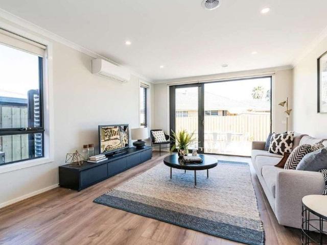 Townhouse for rent in Camerons Creek, Victoria