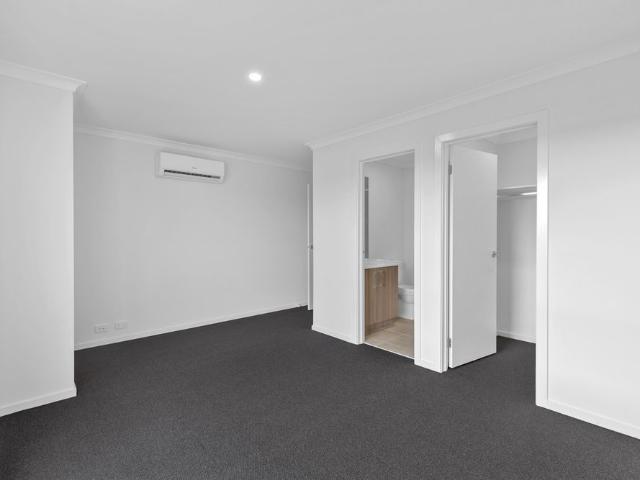 Townhouse for rent in Camerons Creek, Victoria