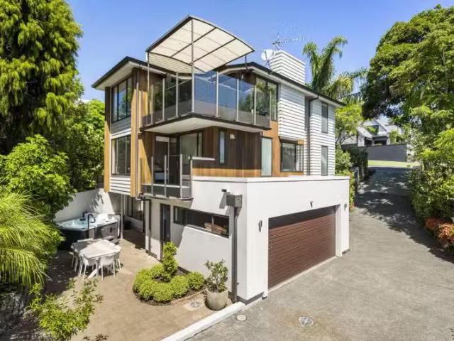 House for sale in Owhata
