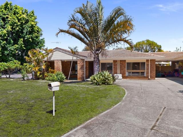 Duplex for sale in Stirling, Western Australia