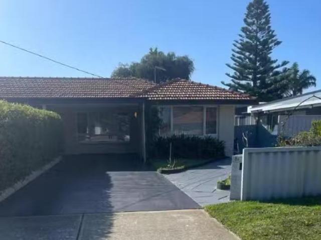 House for rent in Safety Bay