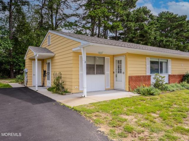 Townhouse for sale in Whiting, New Jersey