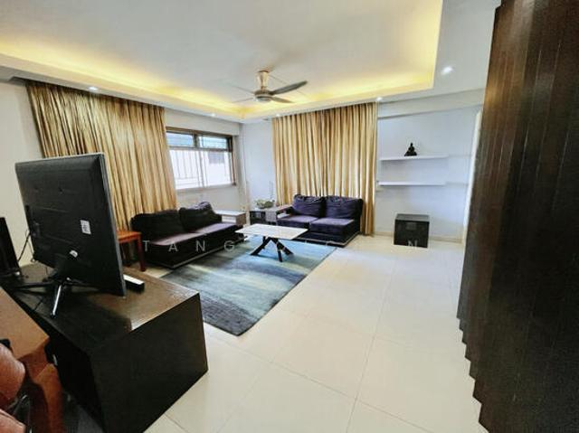 Apartment for rent in Bukit Ho Swee, Singapore