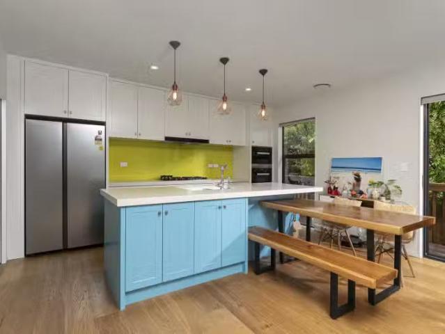 House for sale in Wairau Valley