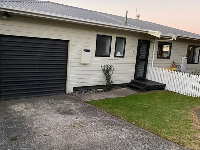 House for rent in Welcome Bay