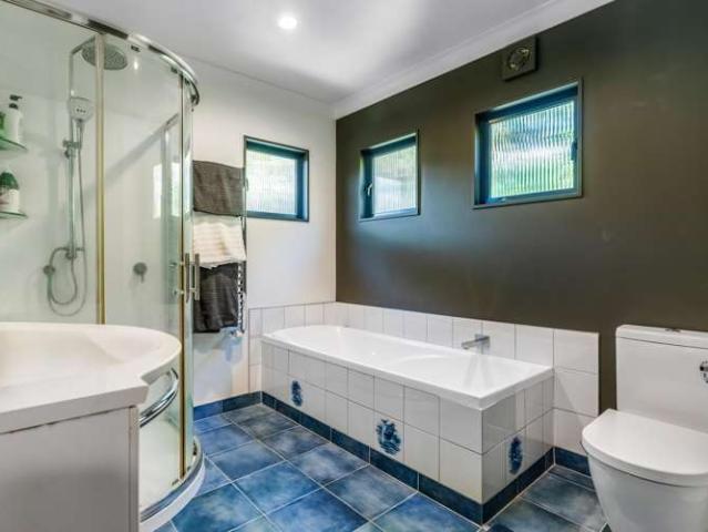 House for sale in Westmere