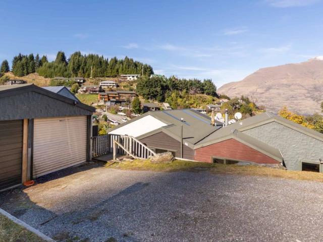 House for rent in Otakou