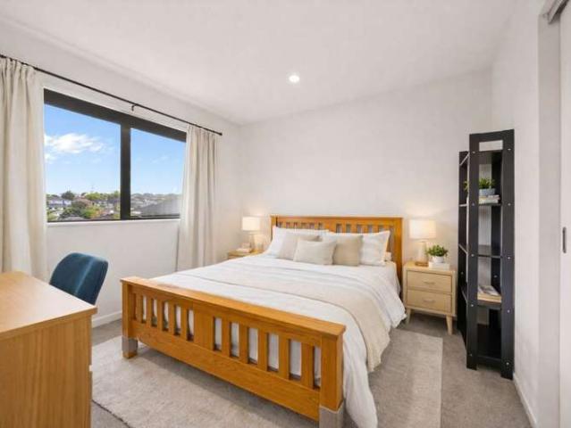 House for sale in Mount Roskill
