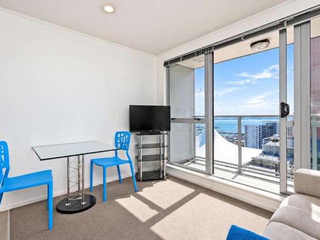 Apartment for rent in City Centre, Auckland