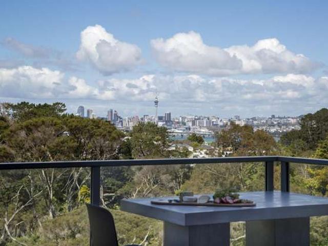 House for sale in Wairau Valley