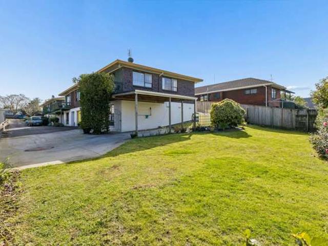House for sale in Owhata, Oroua County