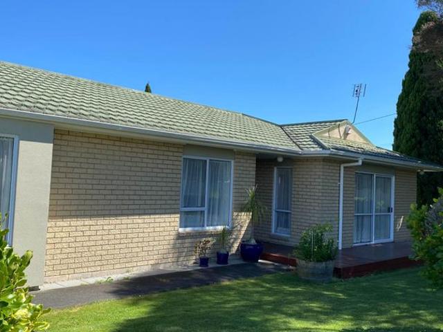 House for rent in Henderson, Henderson-Massey