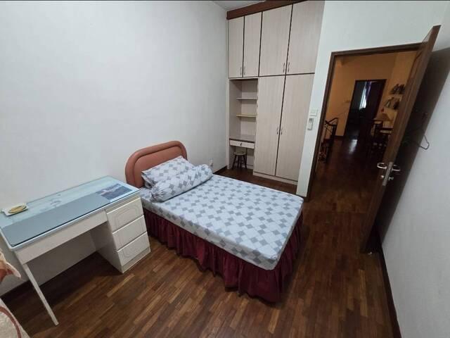 Room for rent
