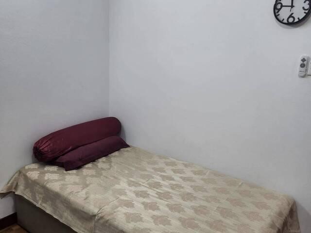 Room for rent