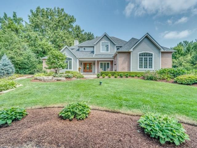 House for sale in Elgin, Illinois