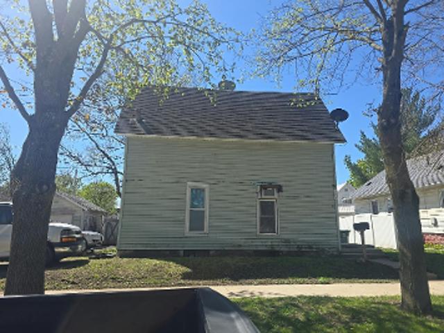 House for sale in Charles City, Iowa