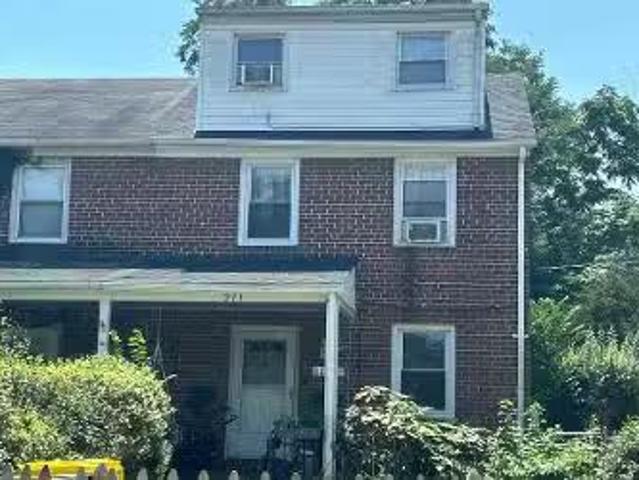 House for sale in Glen Burnie