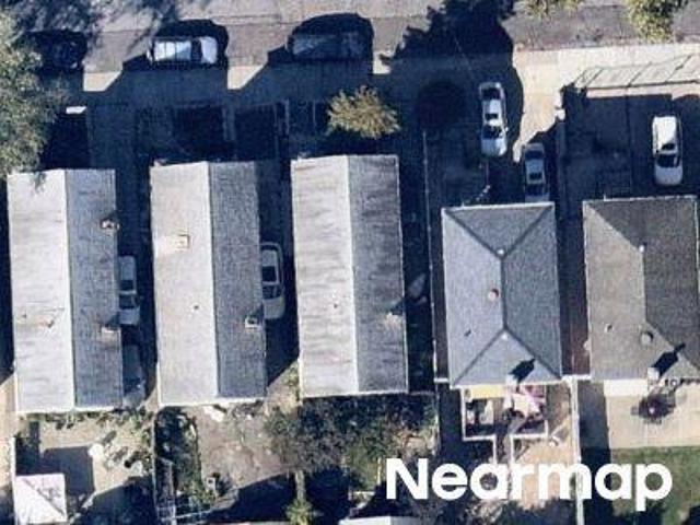 House for sale in Queens, Arverne