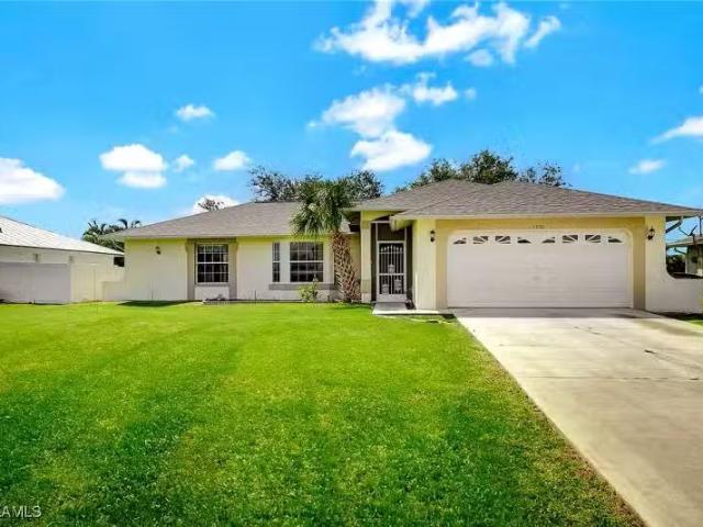 House for rent in Cape Coral