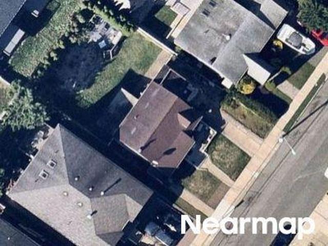 House for sale in Fairview, New Jersey