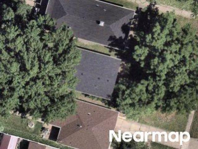 House for sale in Silvis, Illinois