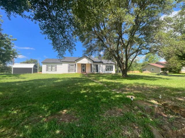 House for sale in Cushing, Texas
