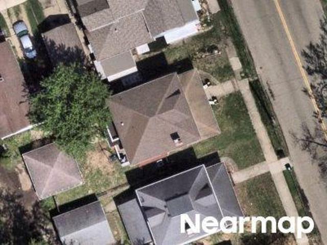 House for sale in Fourth Street Historic District, Massillon