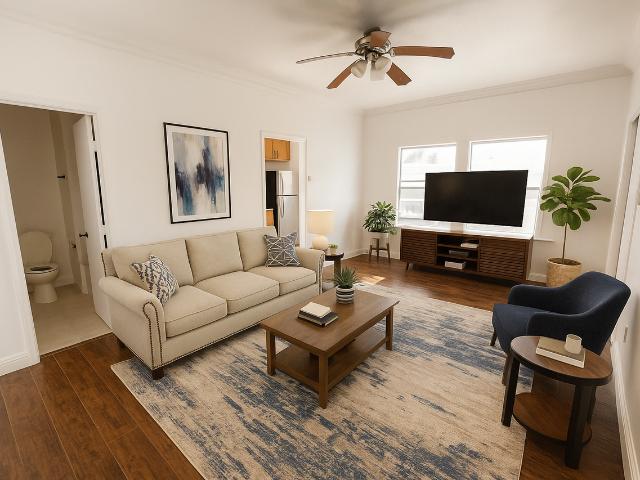 Apartment for rent in Canoga Park, California