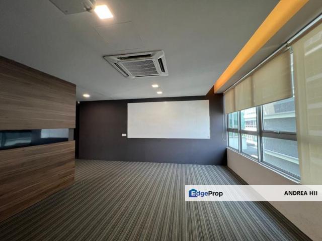 Shop for sale in Petaling, Damansara Damai