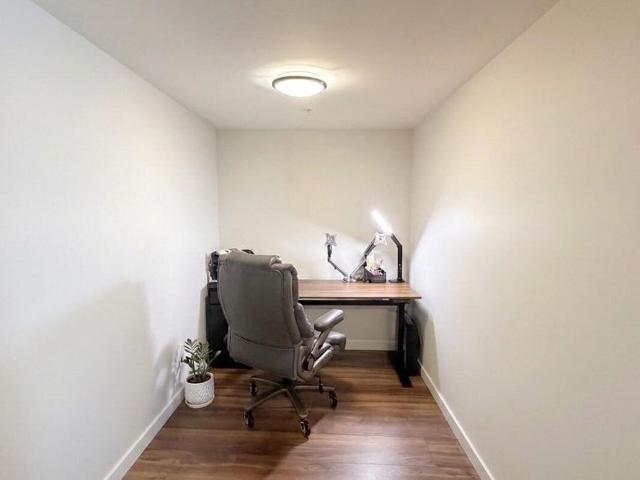 House for rent in Capstan Village, Richmond