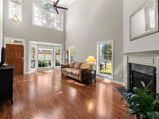 Condo for sale in Sterling Crossville Townhomes, Roswell