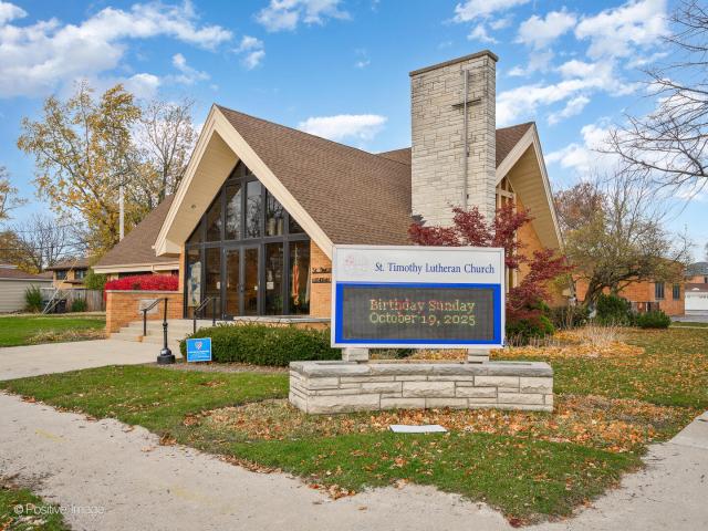 Commercial for sale in Skokie, Illinois