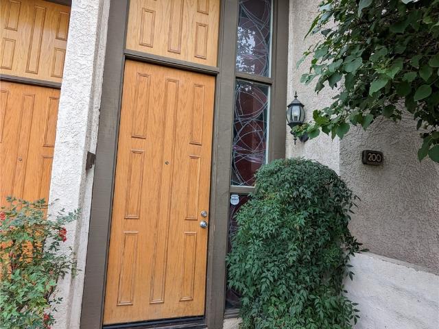 Townhouse for sale in Northridge, Northridge West Neighborhood Council District