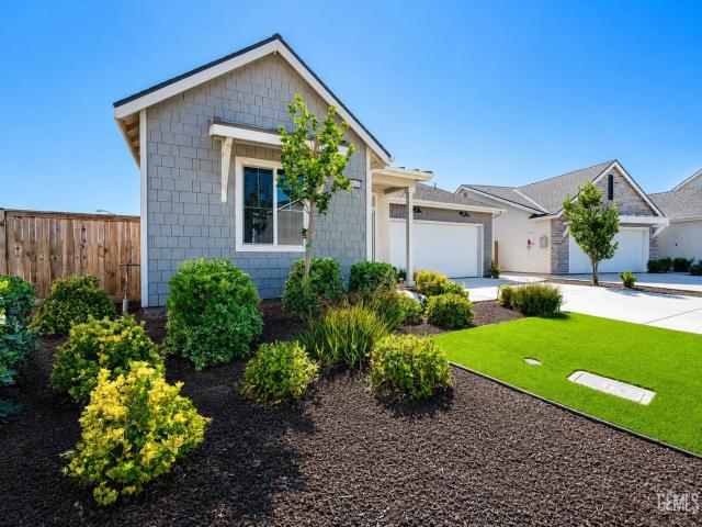 House for sale in Shafter, California
