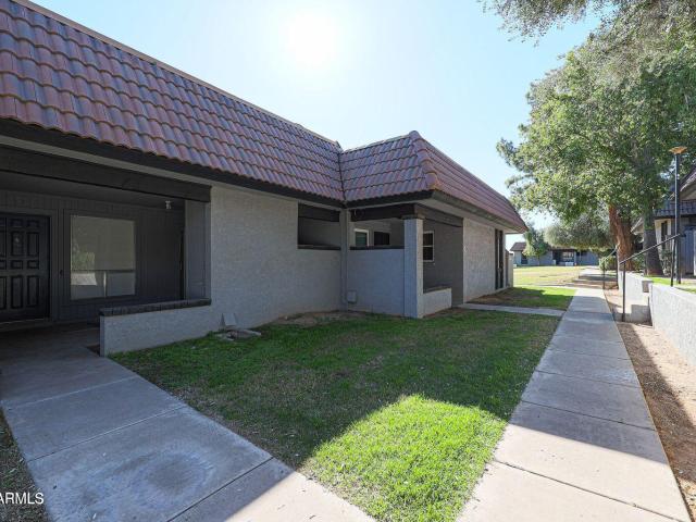 Condo for sale in Glendale, Arizona