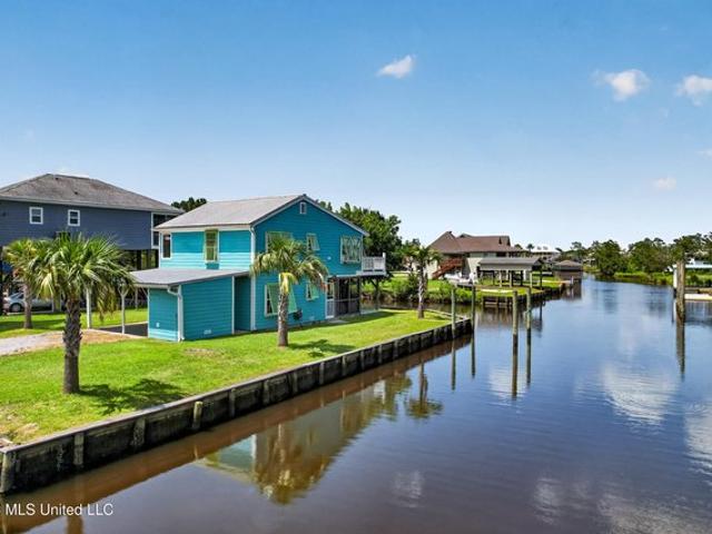 House for sale in Bay Saint Louis, Mississippi