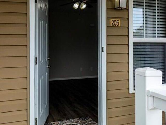 Condo for sale in Louisville, Jefferson County