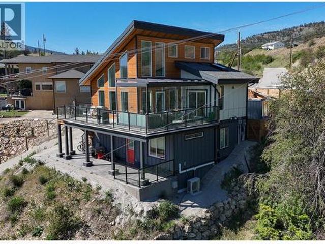 House for sale in Summerland, British Columbia