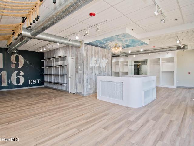 Commercial for sale in Emerald Isle, North Carolina