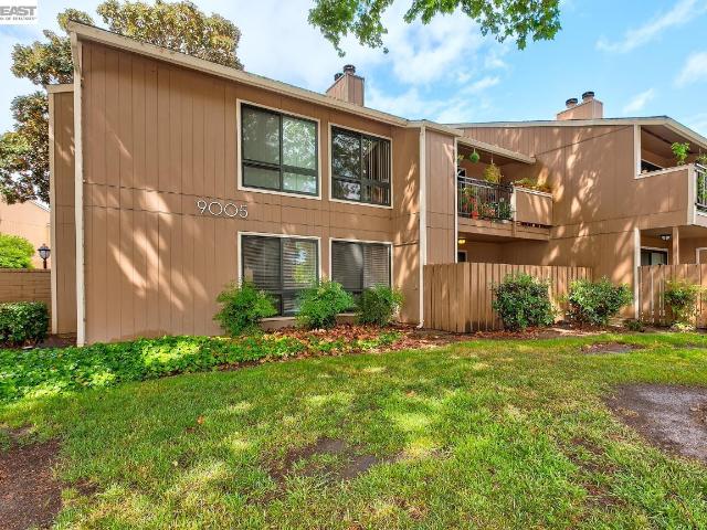 Condo for sale in San Ramon, California