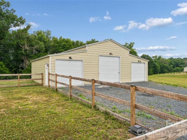 House for sale in Marshville, North Carolina