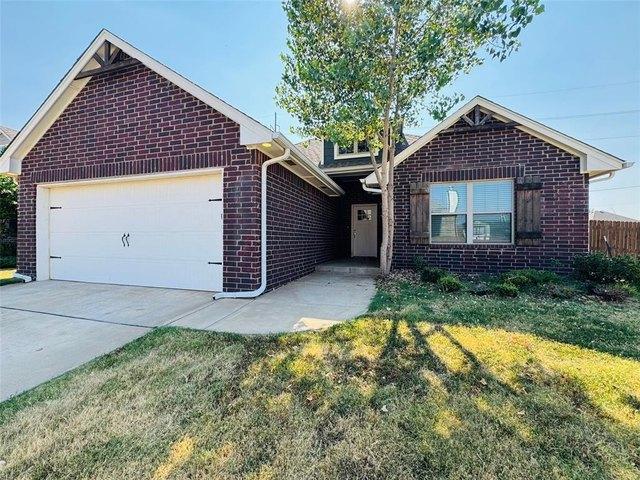 House for sale in Yukon, Oklahoma