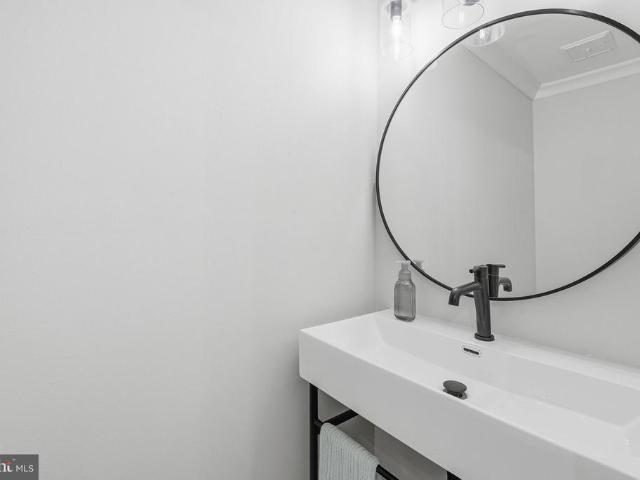 Townhouse for sale in Virginia