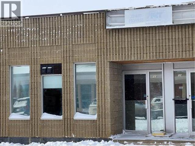 Commercial for rent in Dawson Creek, British Columbia