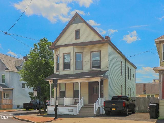House for sale in Watervliet, New York