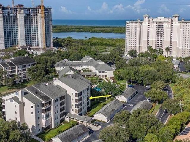 Condo for sale in Naples, Florida