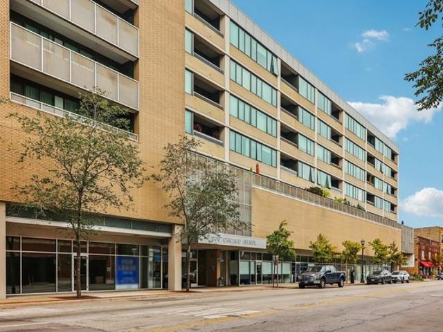 Condo for sale in Evanston, Illinois