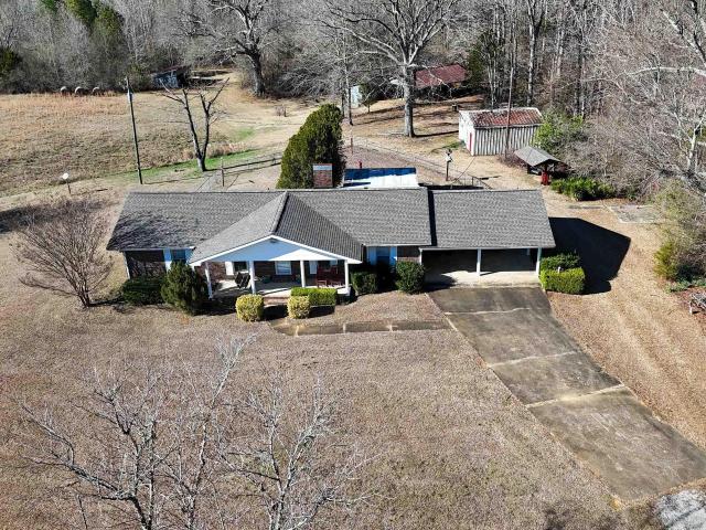 House for sale in Hamilton, Alabama