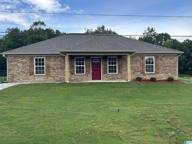 House for sale in Vinemont, Alabama